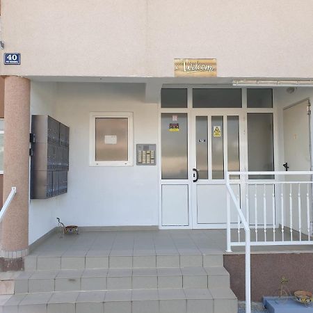 Apartment Eso Kastela Exterior photo